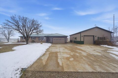 Photo of 18740 County Road 218, Paulding, OH 45879 (MLS # 226004499)
