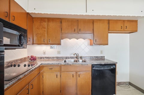 Tiny photo for 1523 Walkath Drive, Columbus, OH 43227 (MLS # 226026712)