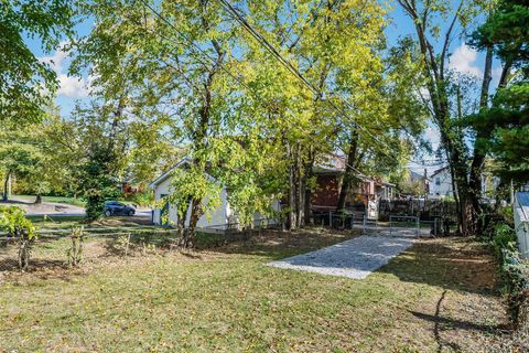 Tiny photo for 756 Seymour Avenue, Columbus, OH 43205 (MLS # 225042091)