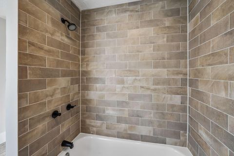 Tiny photo for 756 Seymour Avenue, Columbus, OH 43205 (MLS # 225042091)