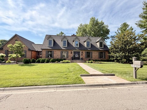 Photo of 6075 Whittingham Drive, Dublin, OH 43017 (MLS # 226026844)
