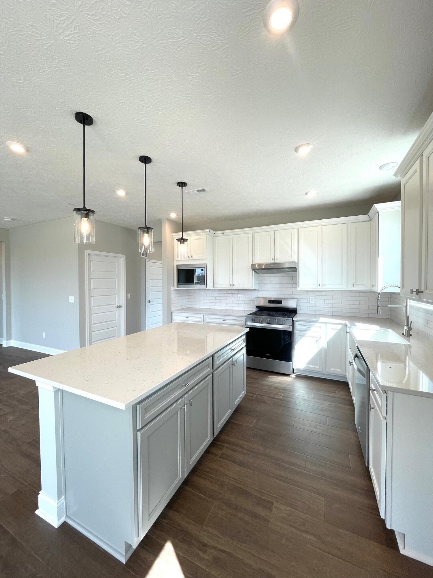 1046 Oldcastle Road #LOT 52, Lewis Center, Ohio image 2