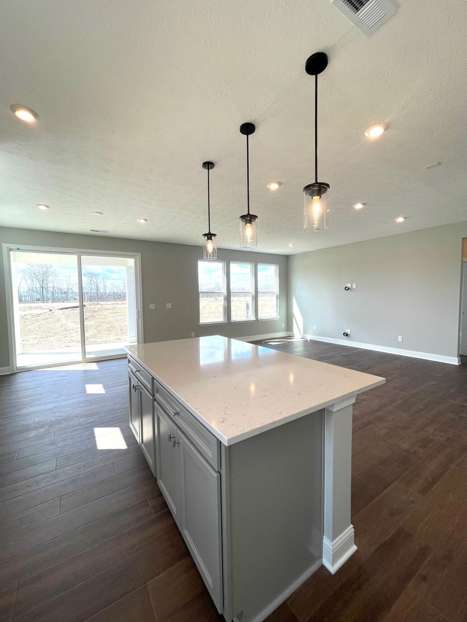 1046 Oldcastle Road #LOT 52, Lewis Center, Ohio image 4