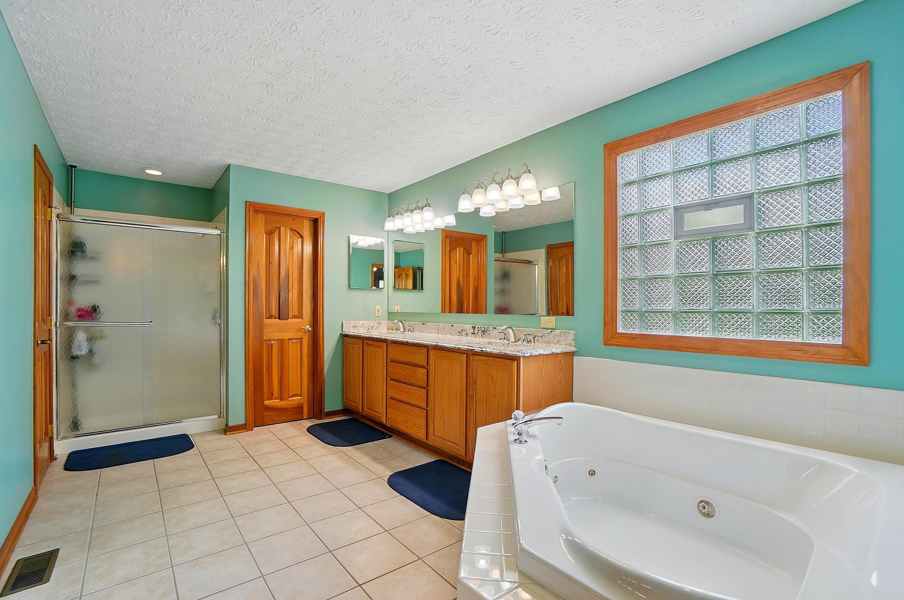 1775 Harrison Pond Drive, New Albany, Ohio image 27
