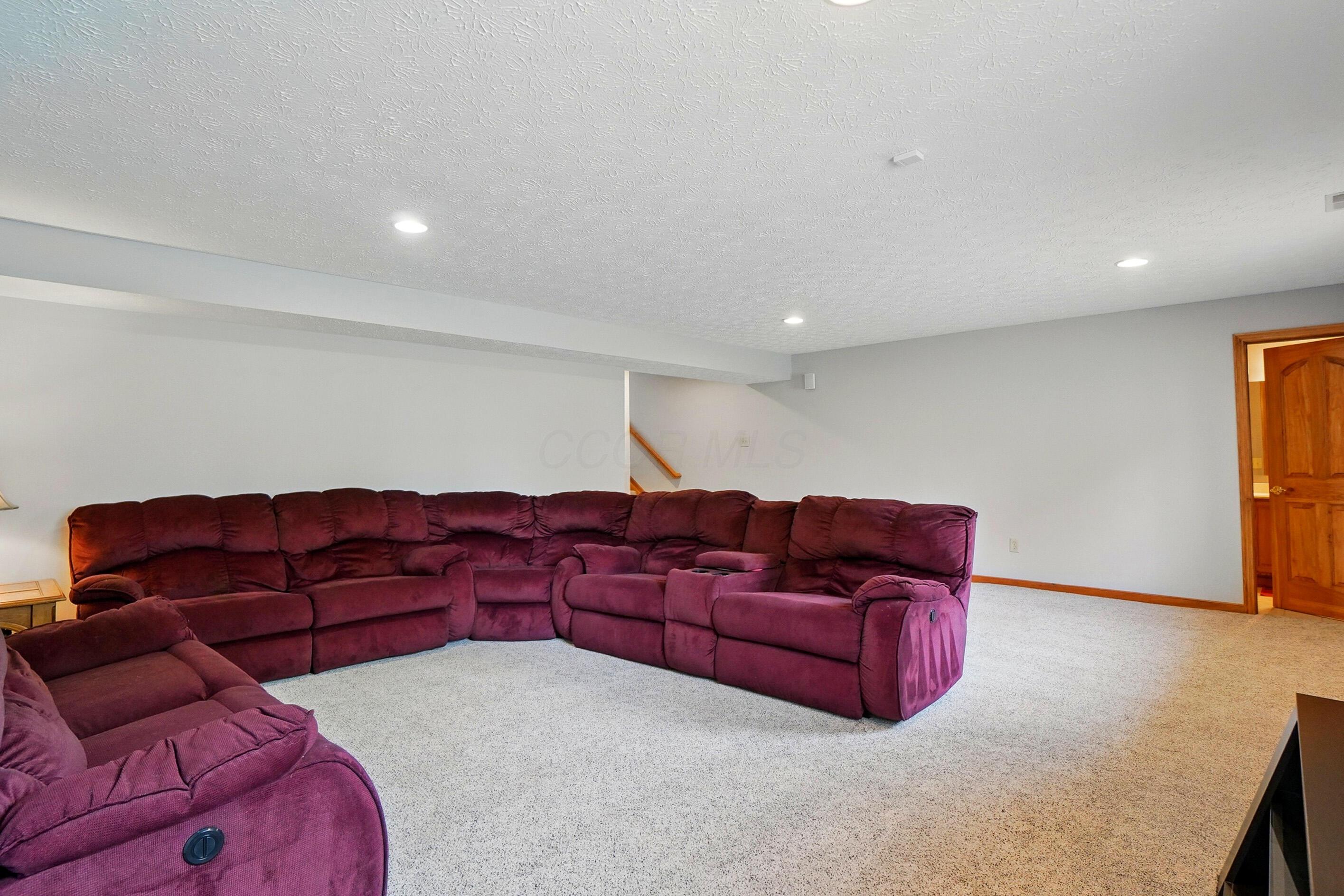 1775 Harrison Pond Drive, New Albany, Ohio image 37