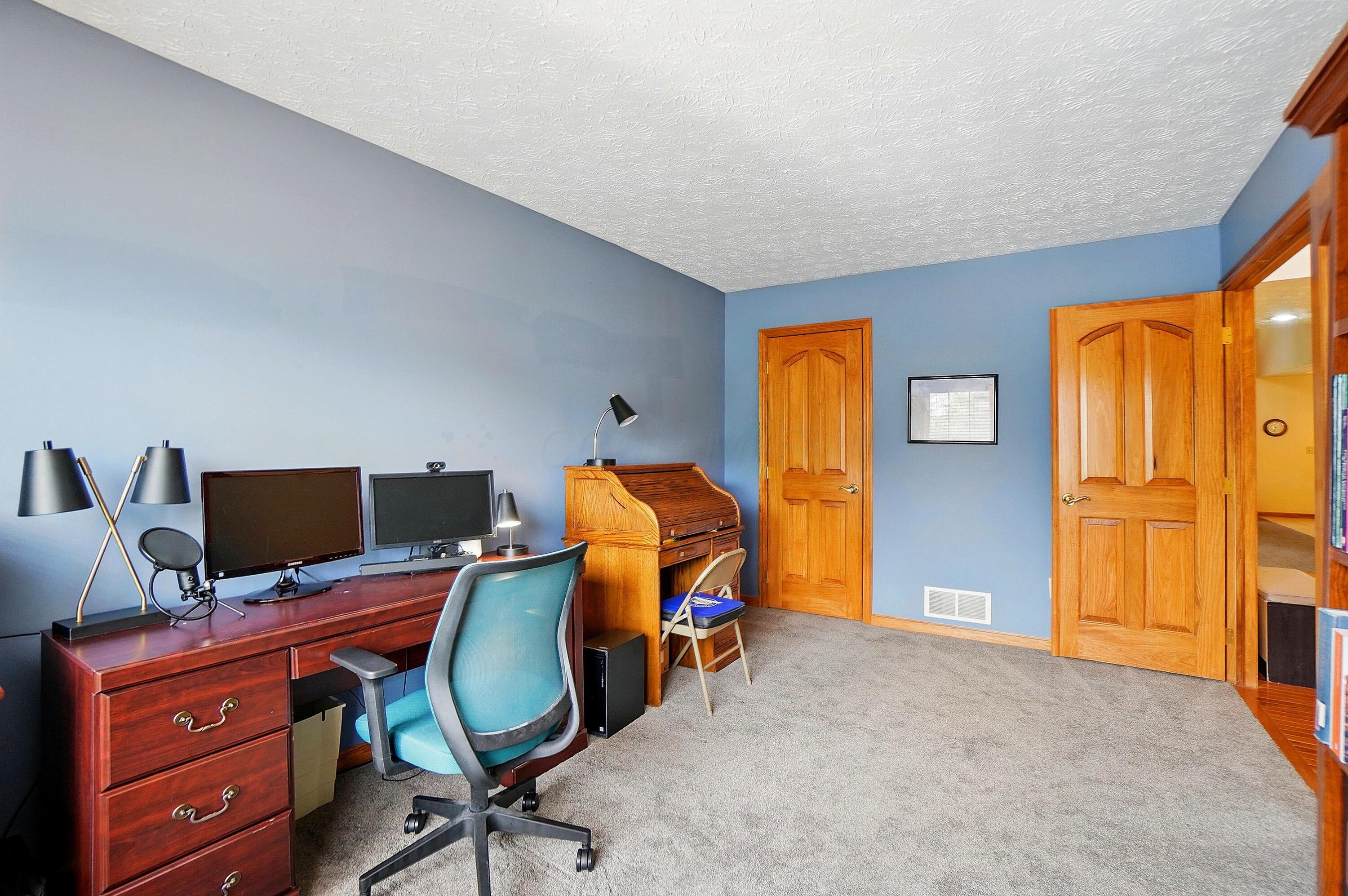 1775 Harrison Pond Drive, New Albany, Ohio image 9