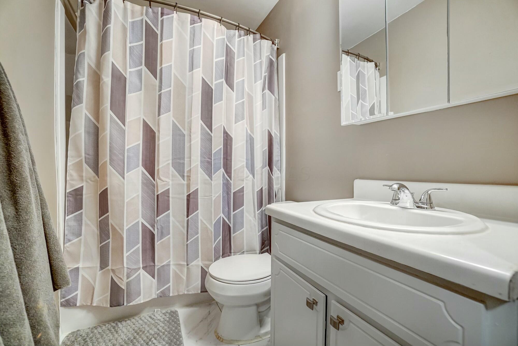 463 Lenwood Drive, Lancaster, Ohio image 18
