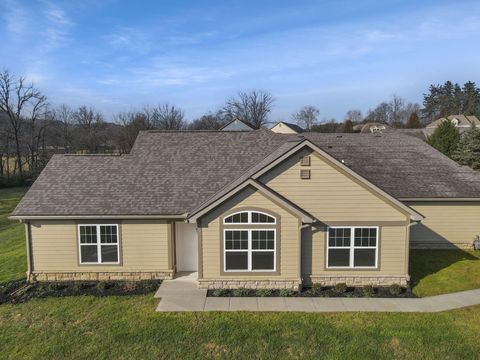 Photo of 681 Woods Edge Lane, Newark, OH 43055 (MLS # 225042520)