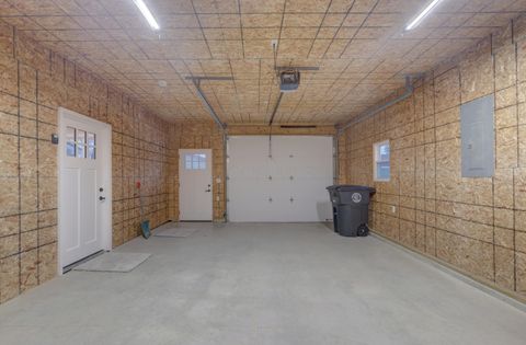 Tiny photo for 479 N 5th Street, Upper Sandusky, OH 43351 (MLS # 225045972)