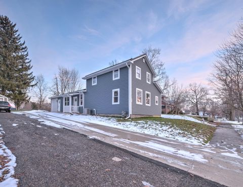 Photo of 479 N 5th Street, Upper Sandusky, OH 43351 (MLS # 225045972)