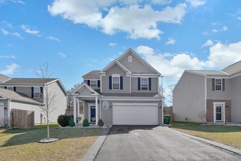 Photo of 2940 Sussex Place Drive, Grove City, OH 43123 (MLS # 226005771)