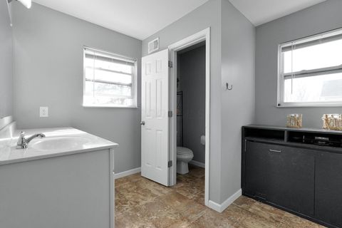 Tiny photo for 2940 Sussex Place Drive, Grove City, OH 43123 (MLS # 226005771)