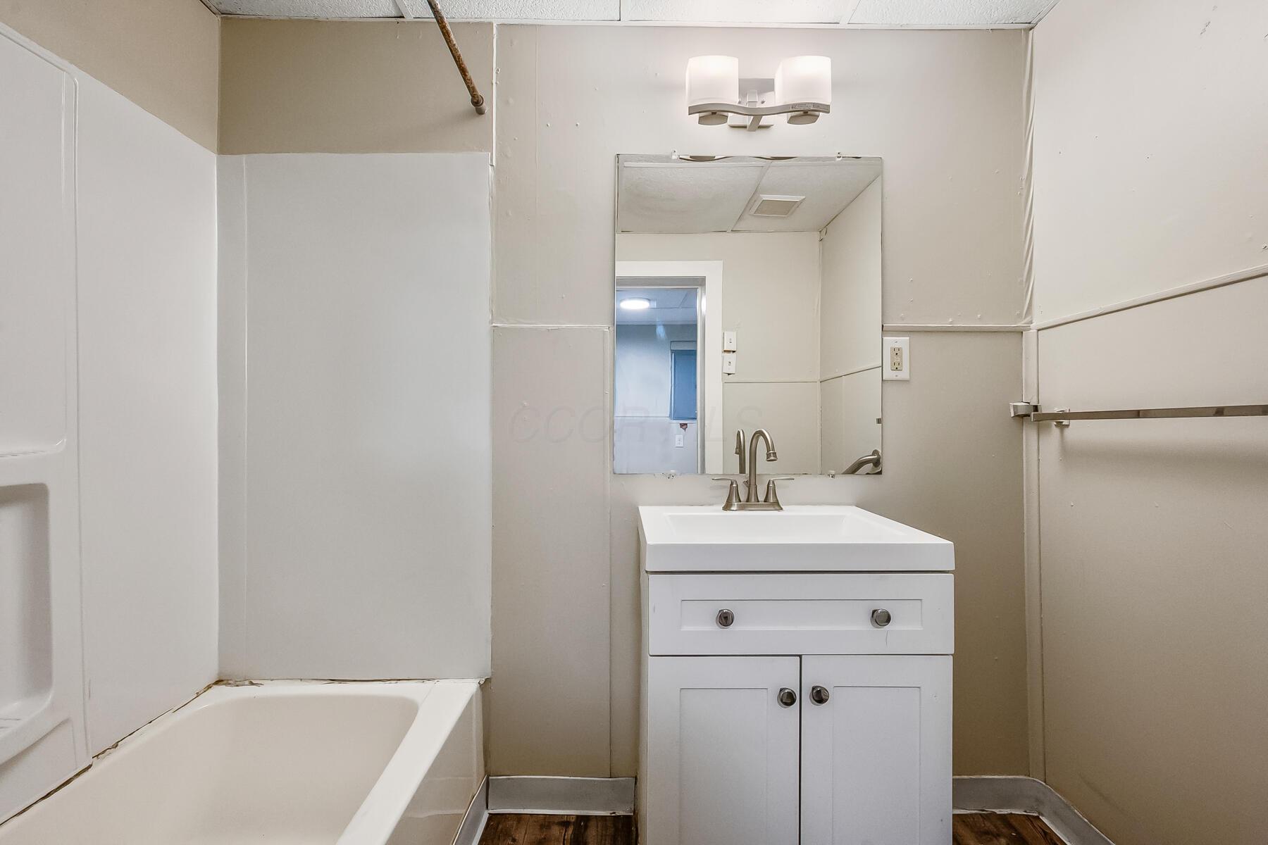 349 E Central Avenue, Delaware, Ohio image 15