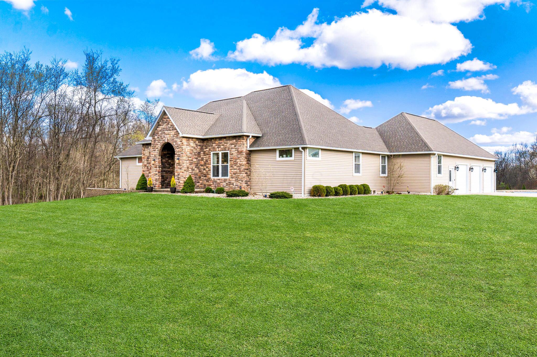13970 Chambers Road, Sunbury, Ohio image 10