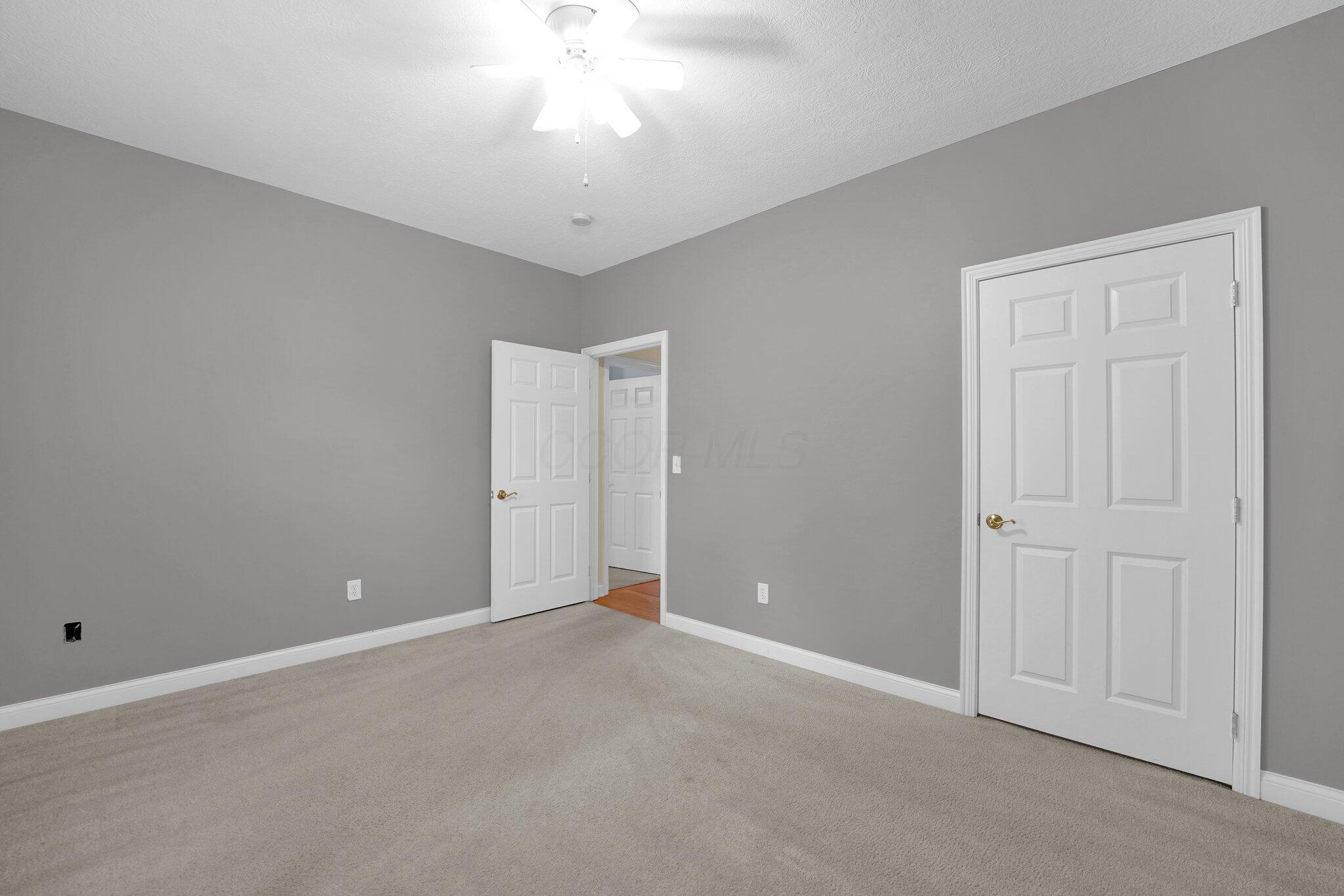 906 Villas Drive, Pataskala, Ohio image 21