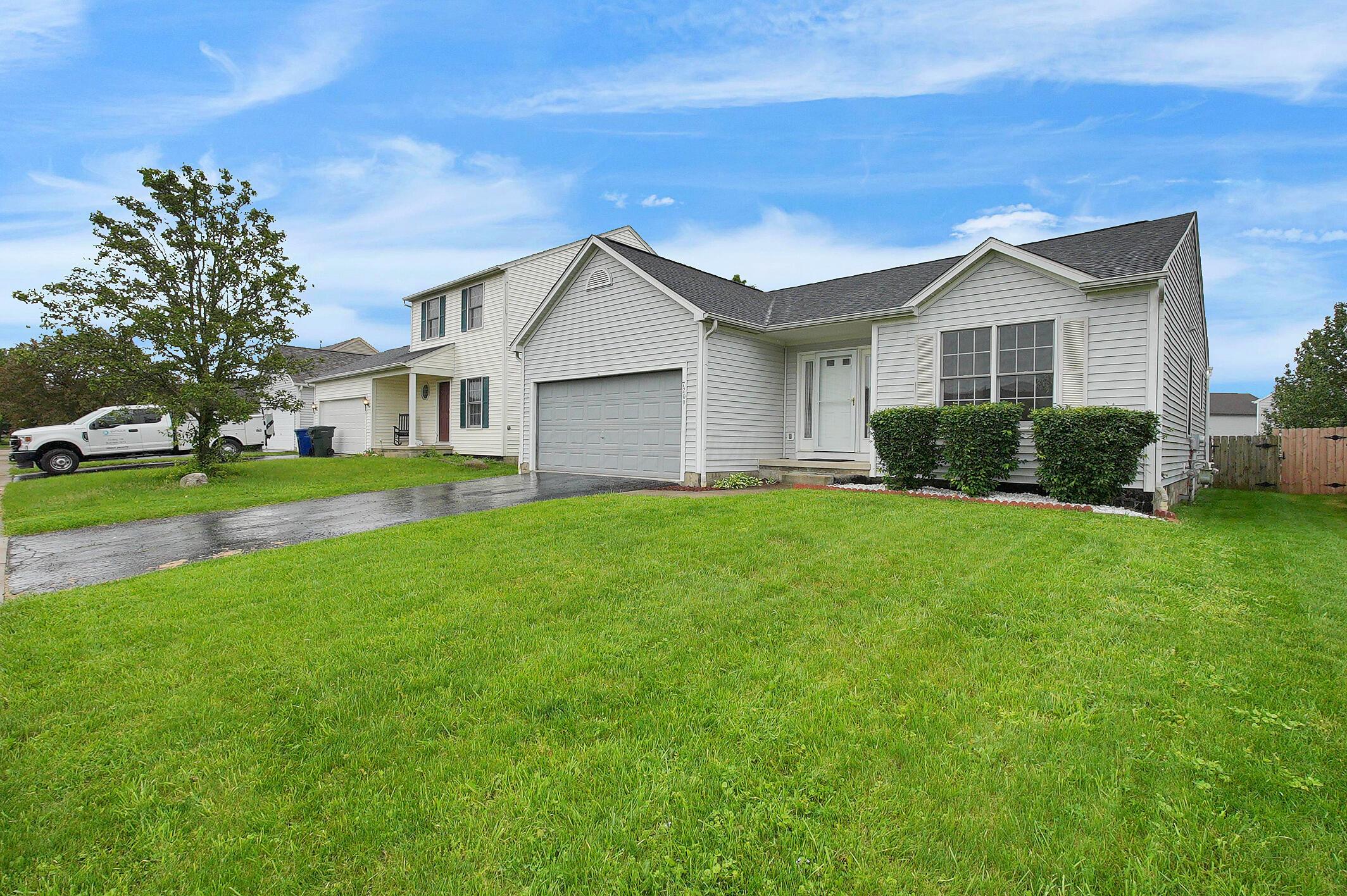 7209 Oliver Winchester Drive, Canal Winchester, Ohio image 3