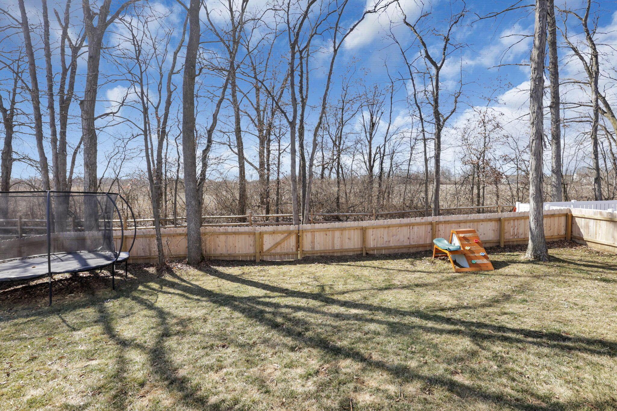 313 Creek View Drive, Commercial Point, Ohio image 8