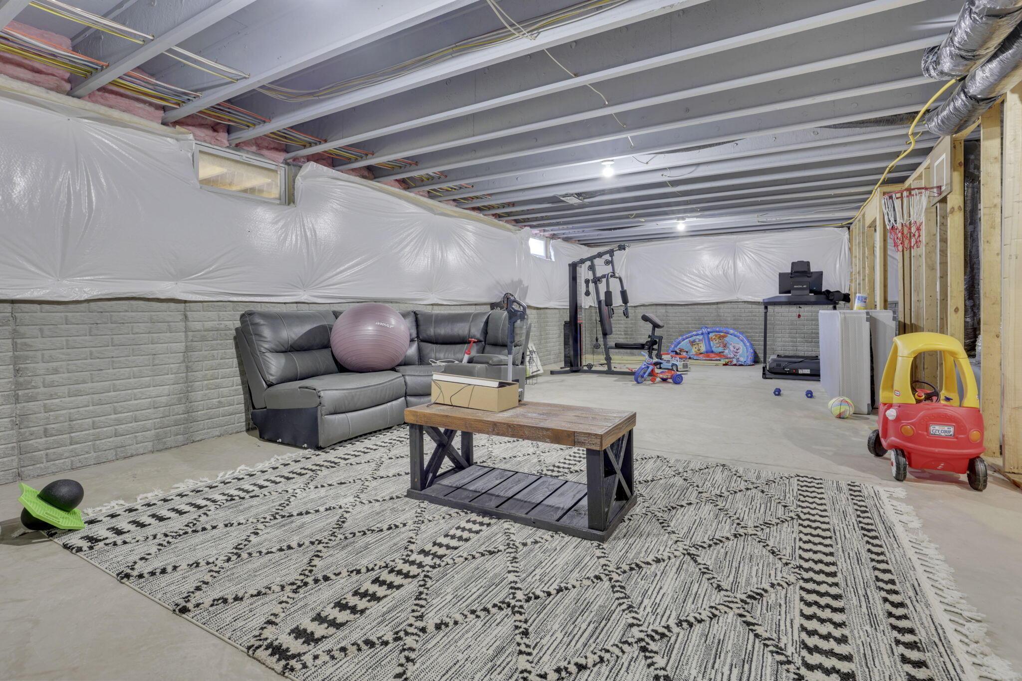 313 Creek View Drive, Commercial Point, Ohio image 39