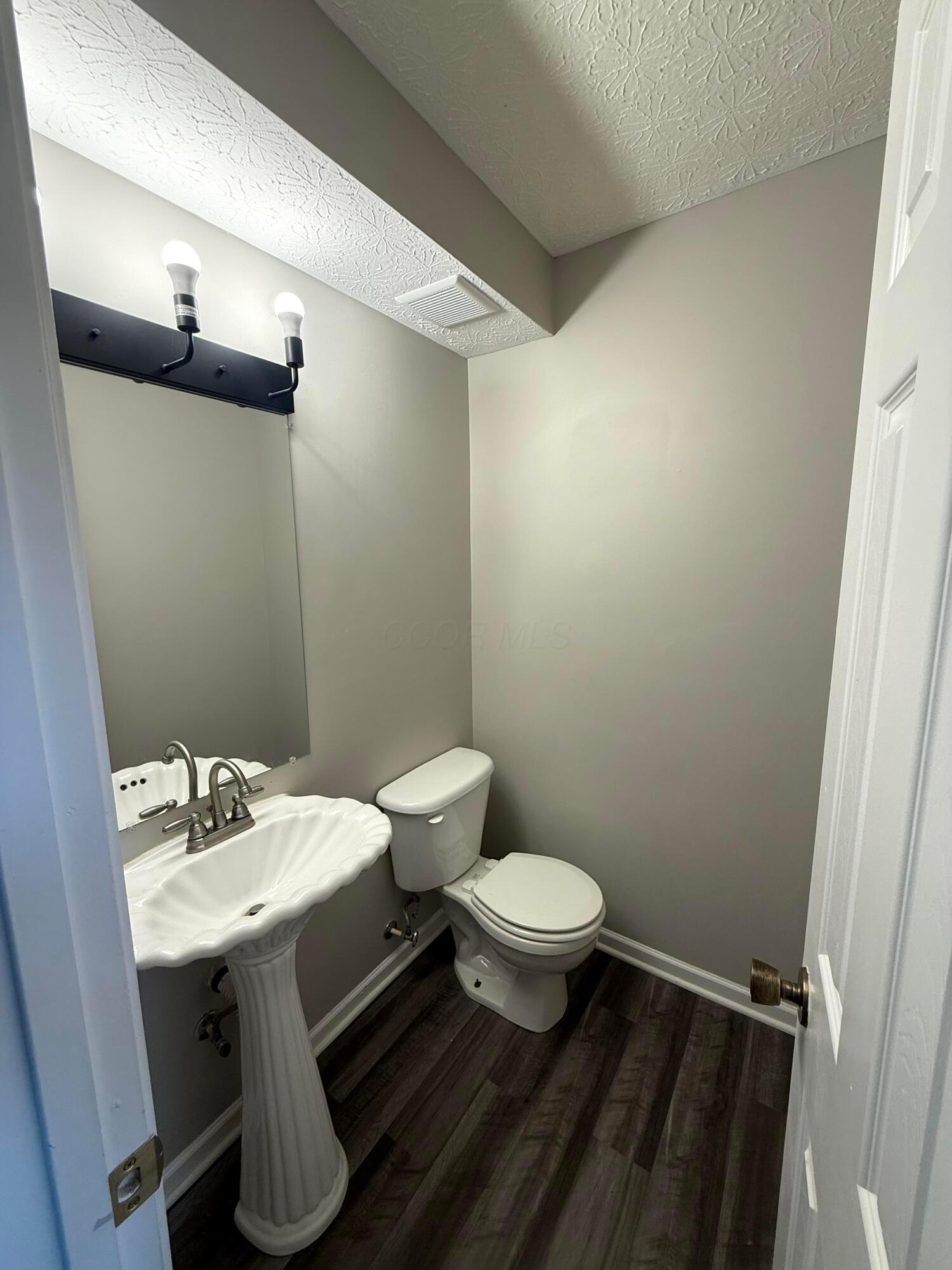 6370 Bellinger Drive