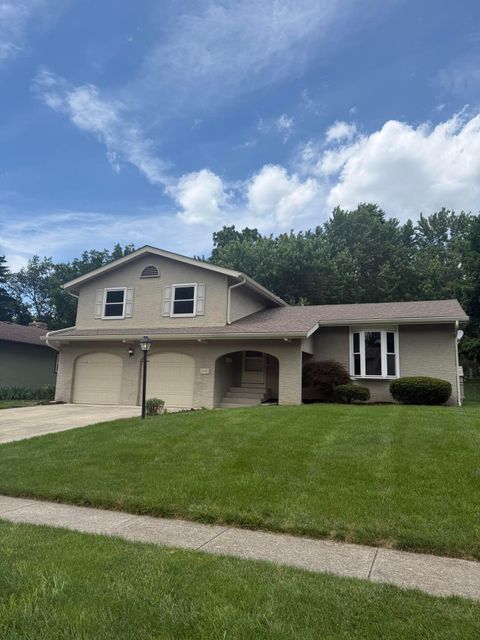 Photo of 244 Colony Court, Gahanna, OH 43230 (MLS # 226021395)