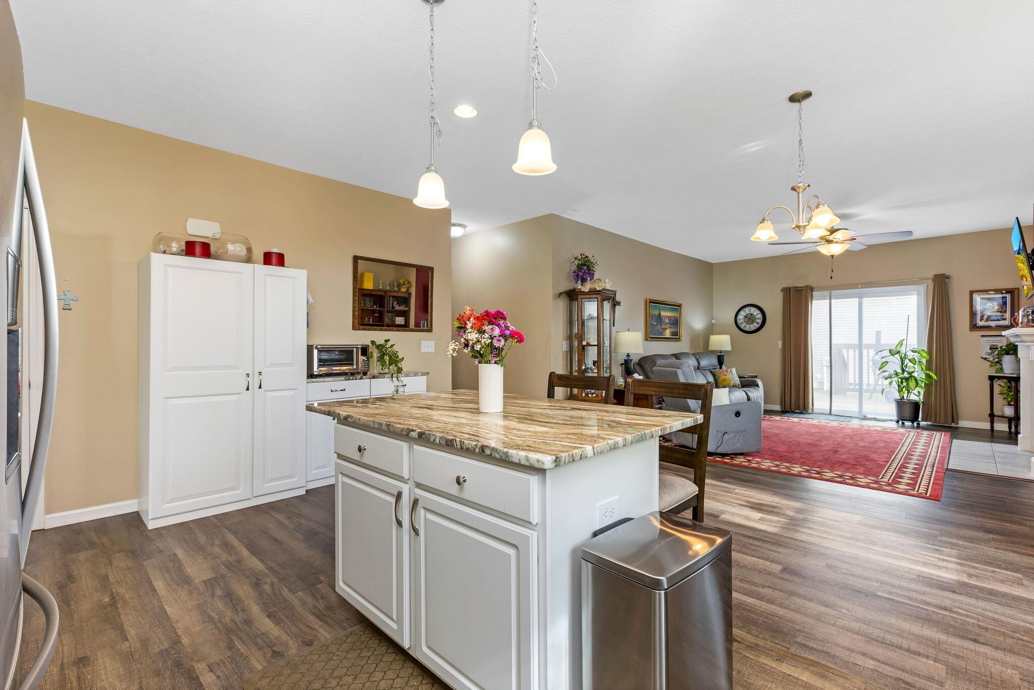 287 Glen Crossing Drive, Etna, Ohio image 12