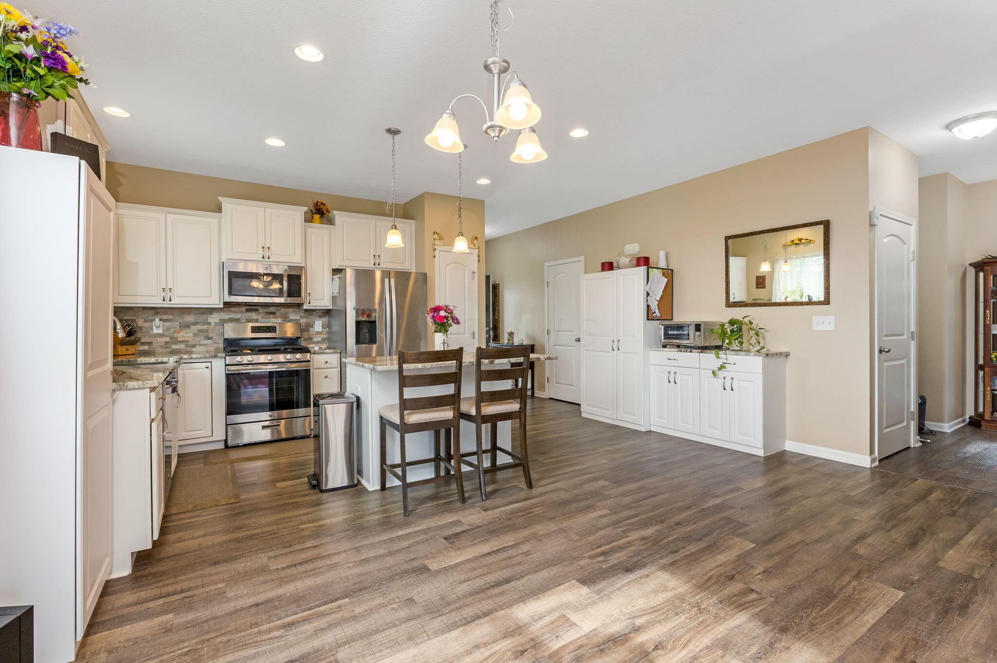 287 Glen Crossing Drive, Etna, Ohio image 15