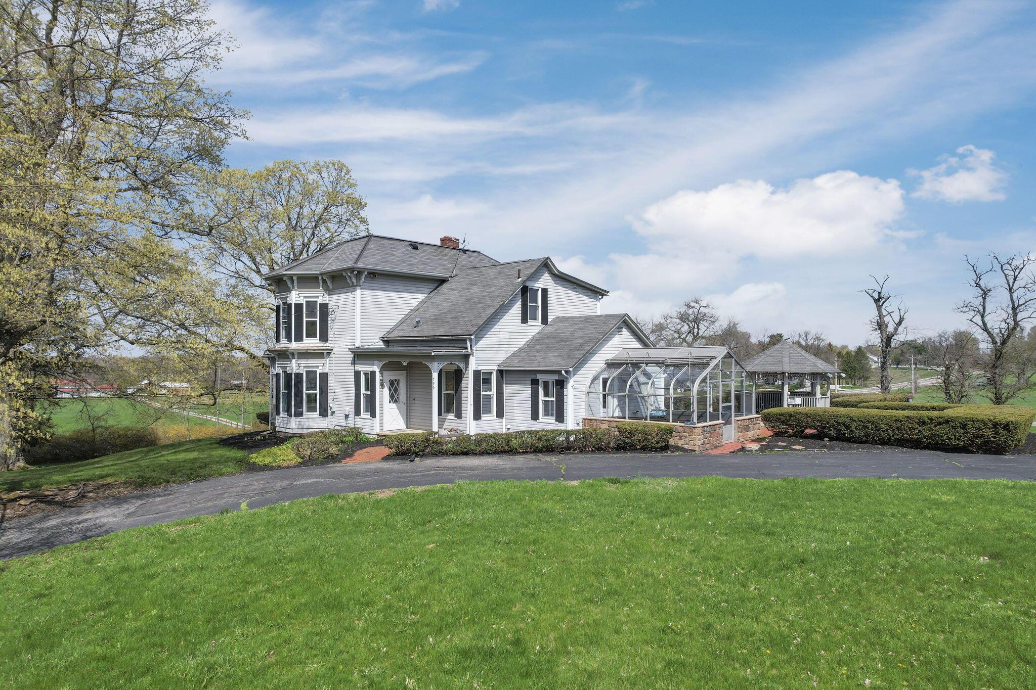 799 Old James Road, Granville, Ohio image 2