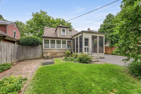 Tiny photo for 35 Brevoort Road, Columbus, OH 43214 (MLS # 226023813)