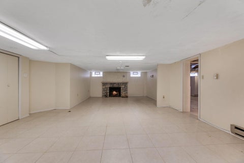 Tiny photo for 35 Brevoort Road, Columbus, OH 43214 (MLS # 226023813)