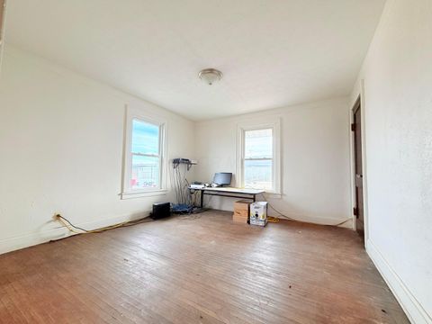 Tiny photo for 758 Hanford Street, Columbus, OH 43206 (MLS # 226000748)