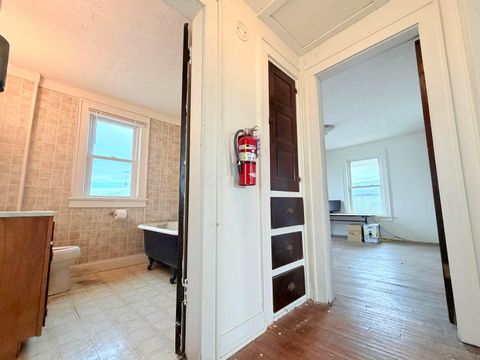 Tiny photo for 758 Hanford Street, Columbus, OH 43206 (MLS # 226000748)