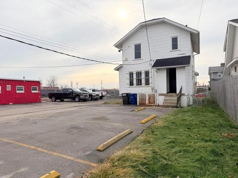 Tiny photo for 758 Hanford Street, Columbus, OH 43206 (MLS # 226000748)