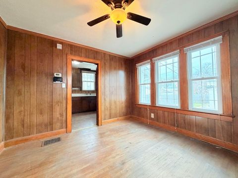 Tiny photo for 758 Hanford Street, Columbus, OH 43206 (MLS # 226000748)