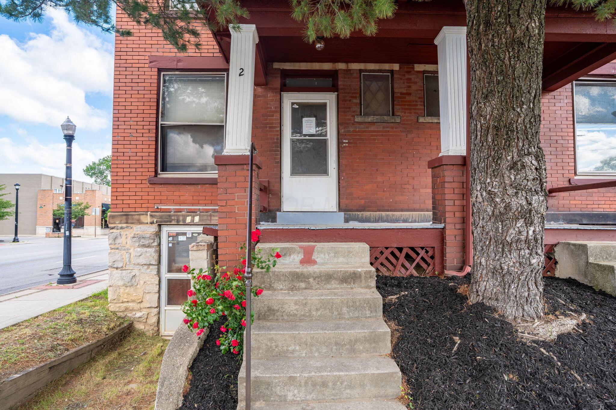 2 E Blake Avenue, Columbus, Ohio image 1