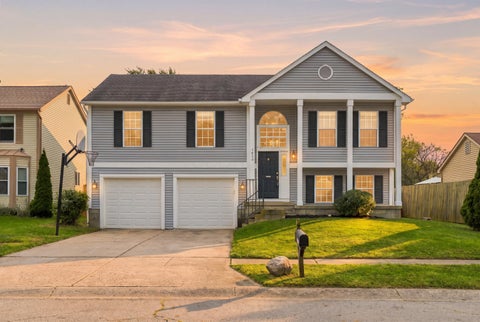 Photo of 1630 Ringfield Drive, Galloway, OH 43119 (MLS # 226033352)