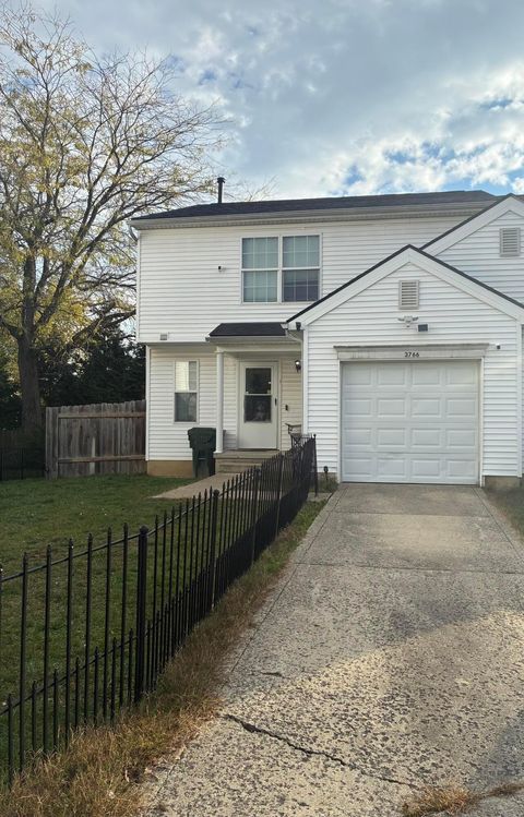 Photo of 3766 Dunlane Court, Columbus, OH 43228 (MLS # 225041618)