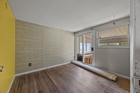 Tiny photo for 3881 Lexmont Road S, Columbus, OH 43228 (MLS # 225037786)