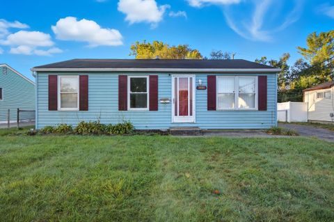 Photo of 3881 Lexmont Road S, Columbus, OH 43228 (MLS # 225037786)