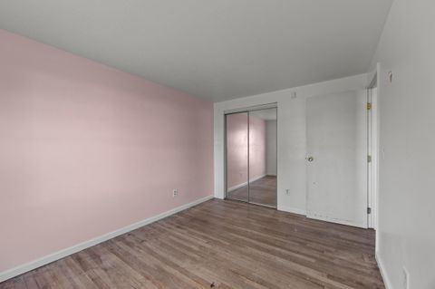 Tiny photo for 3881 Lexmont Road S, Columbus, OH 43228 (MLS # 225037786)