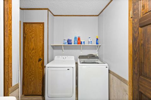 Tiny photo for 10541 Clearport Road SW, Amanda, OH 43102 (MLS # 226014293)