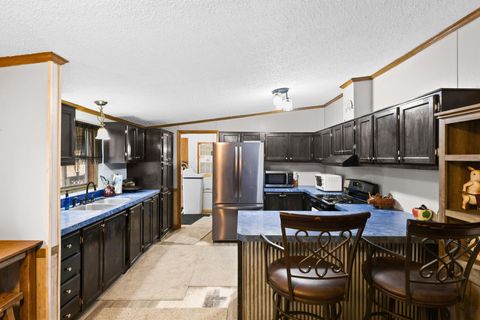 Tiny photo for 10541 Clearport Road SW, Amanda, OH 43102 (MLS # 226014293)