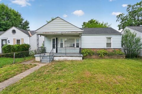 Photo of 2945 Azelda Street, Columbus, OH 43224 (MLS # 226024548)