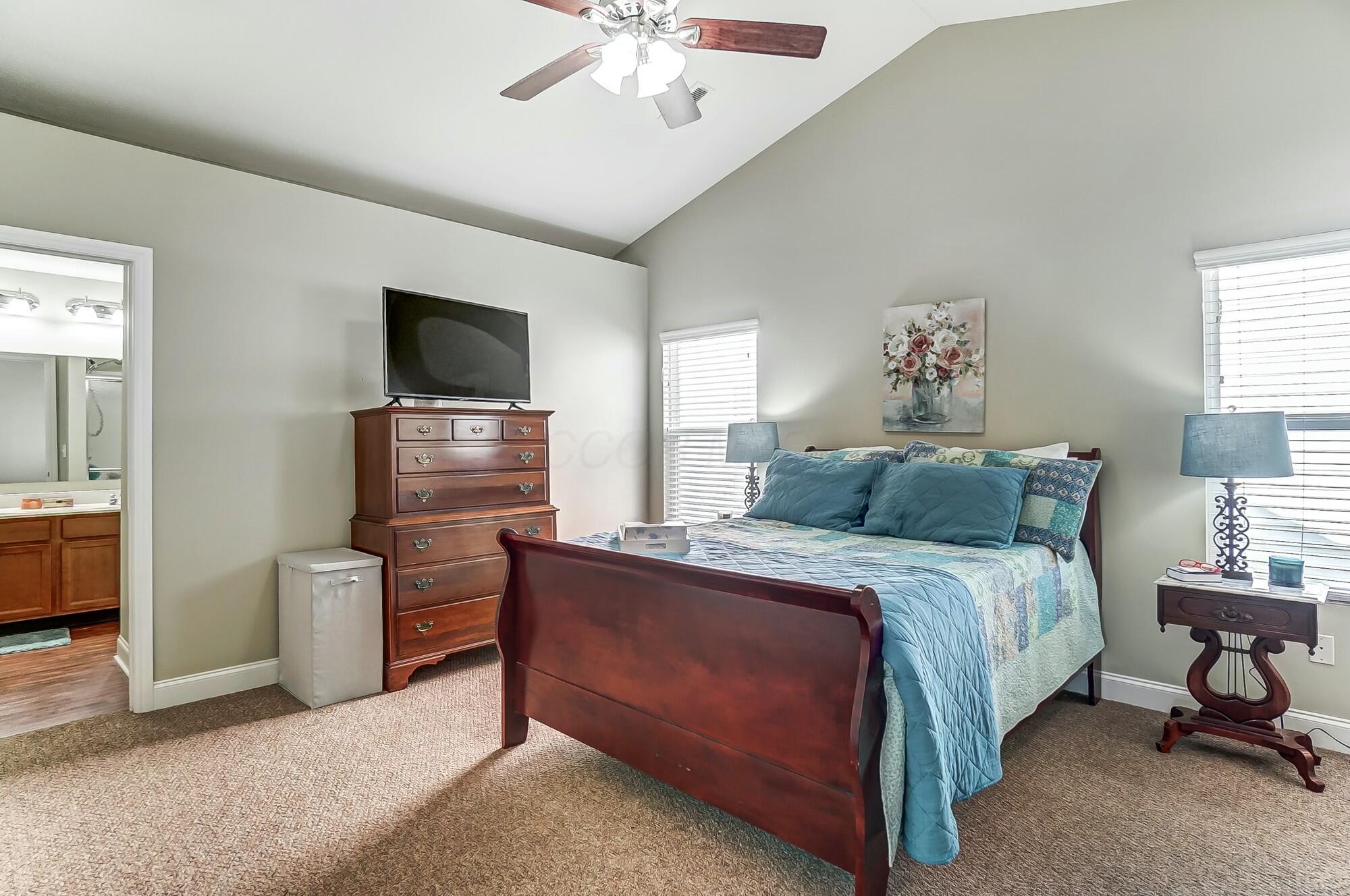 5559 Tumbling Creek Drive #54, Dublin, Ohio image 21