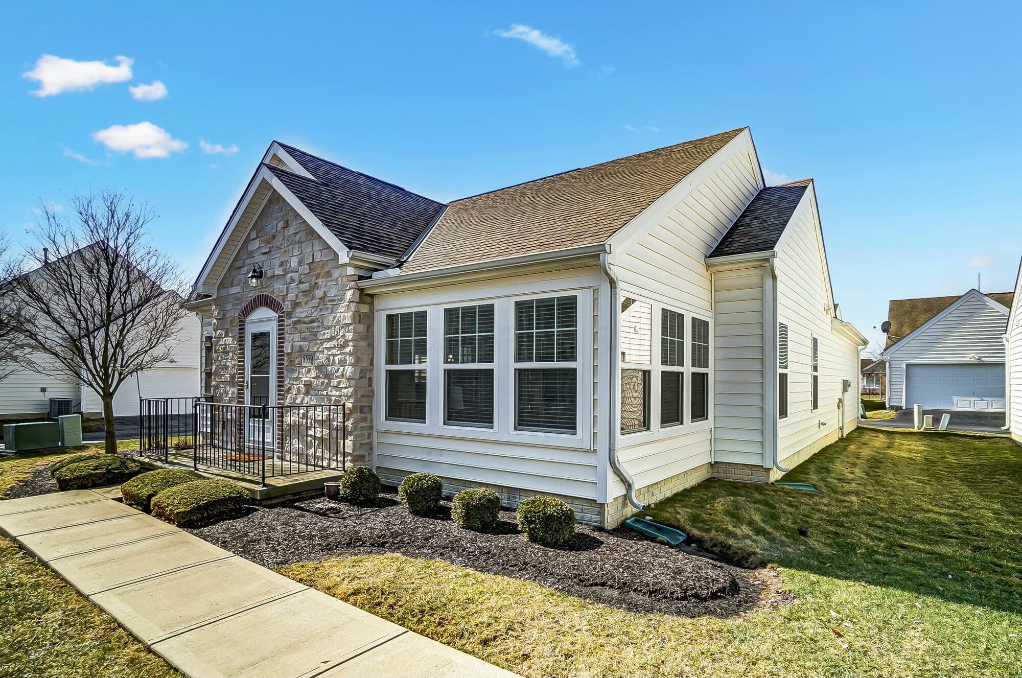 5559 Tumbling Creek Drive #54, Dublin, Ohio image 5