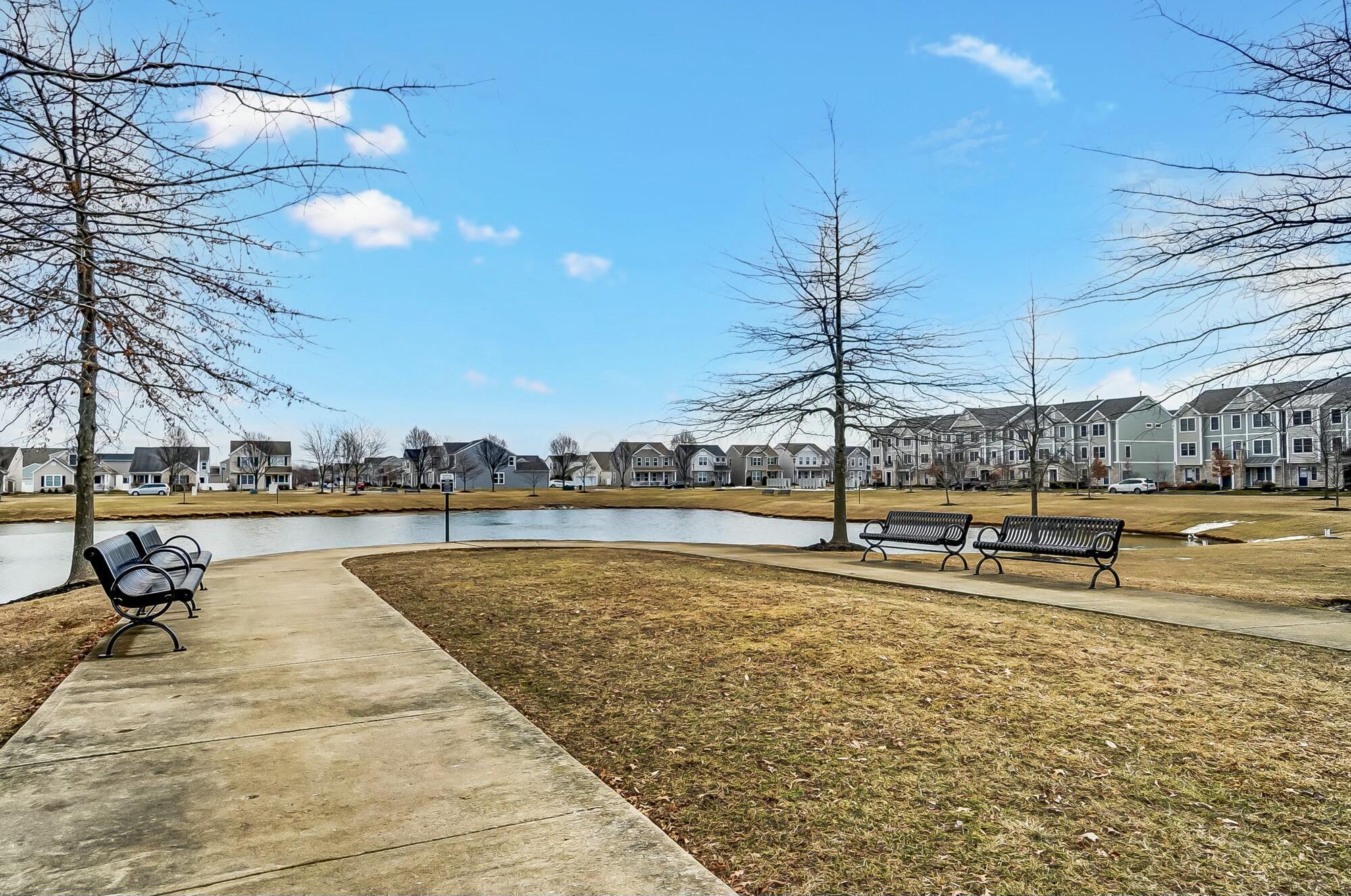 5559 Tumbling Creek Drive #54, Dublin, Ohio image 37