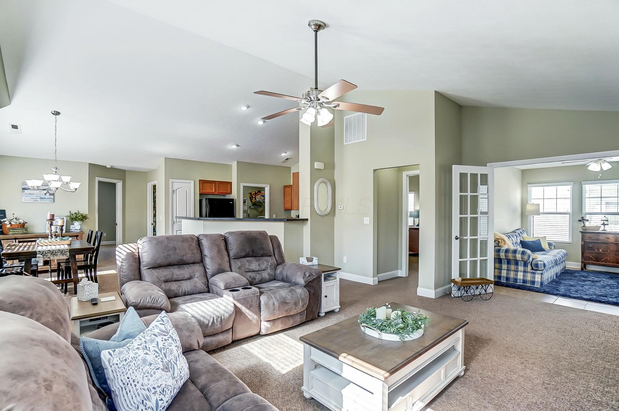 5559 Tumbling Creek Drive #54, Dublin, Ohio image 13