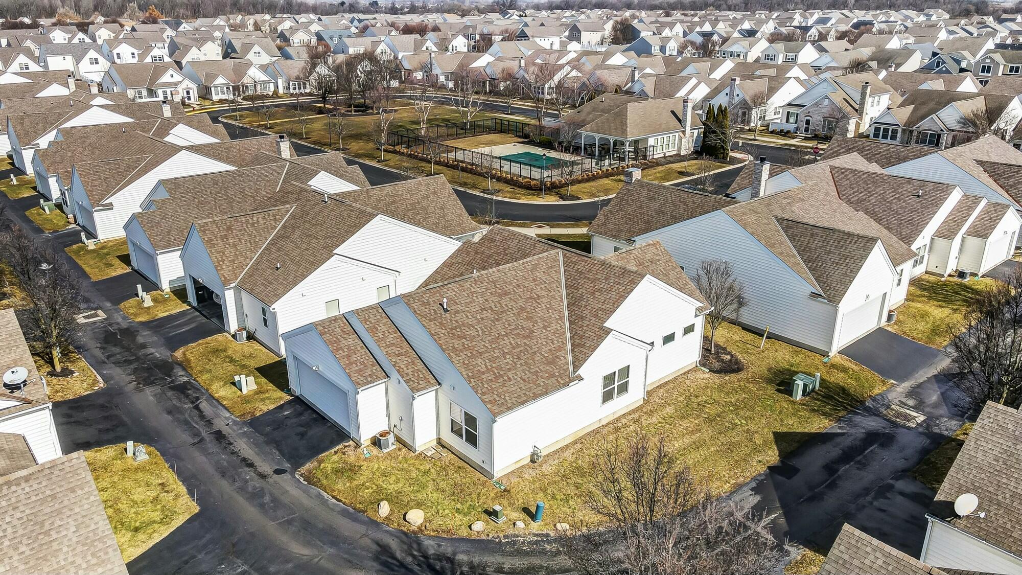 5559 Tumbling Creek Drive #54, Dublin, Ohio image 2
