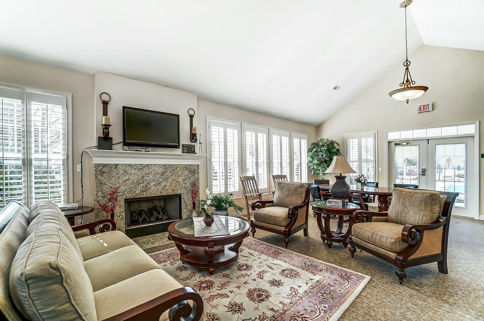 5559 Tumbling Creek Drive #54, Dublin, Ohio image 33