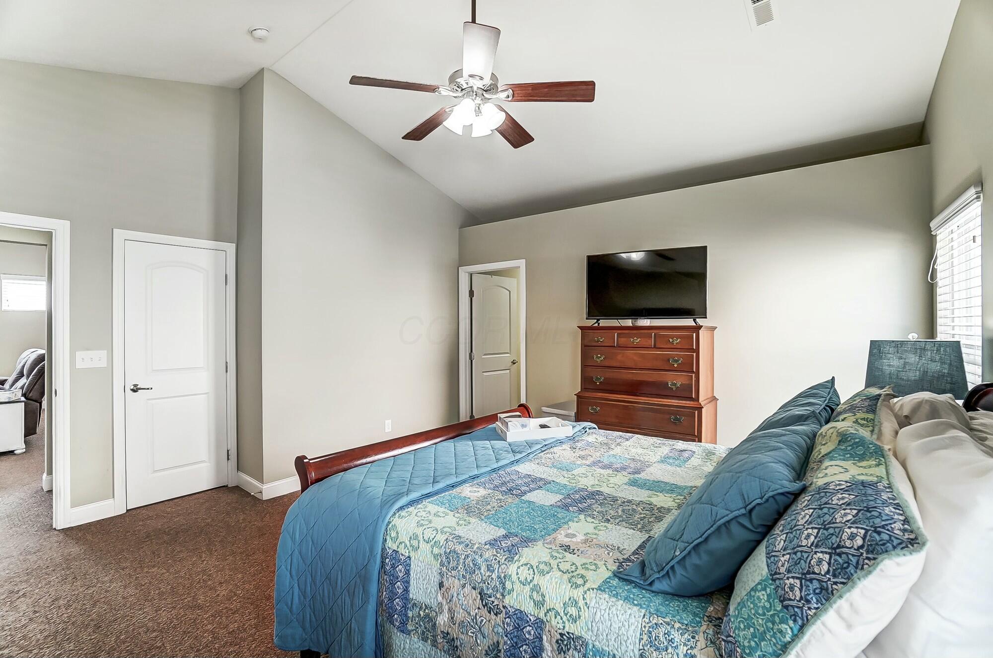 5559 Tumbling Creek Drive #54, Dublin, Ohio image 23