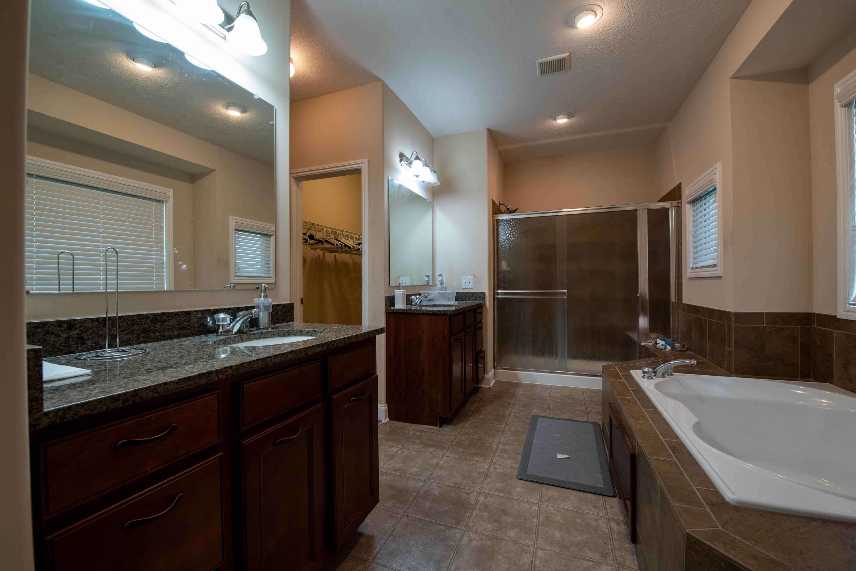 240 Fox Glen Drive, Pickerington, Ohio image 20